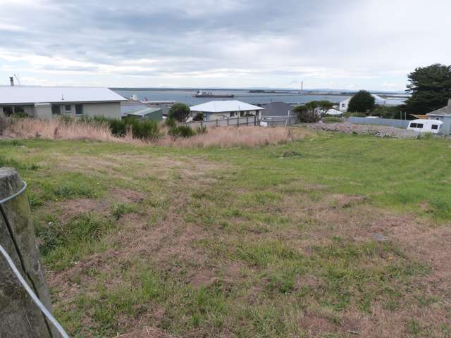 Bluff Section With Ocean Views!