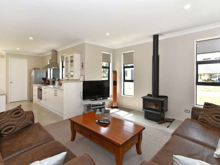 29 Newhaven Crescent Marahau_12