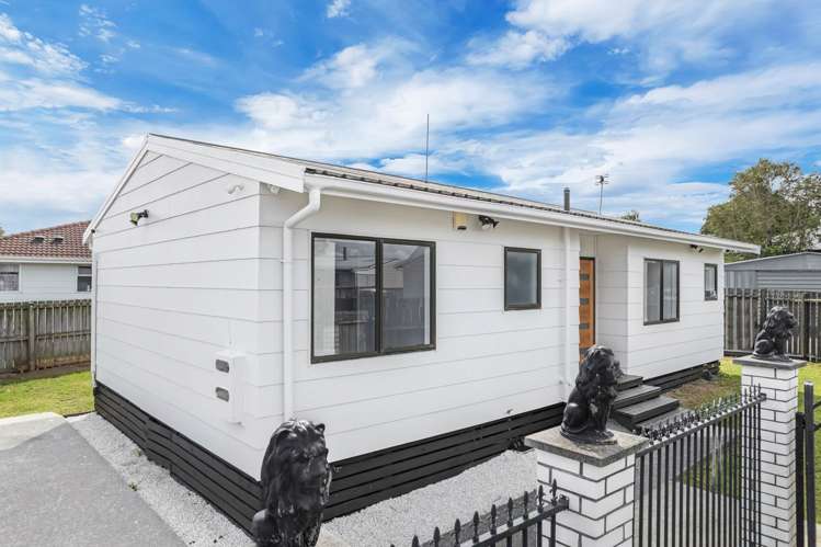 16A Hatherley Place Clendon Park_35