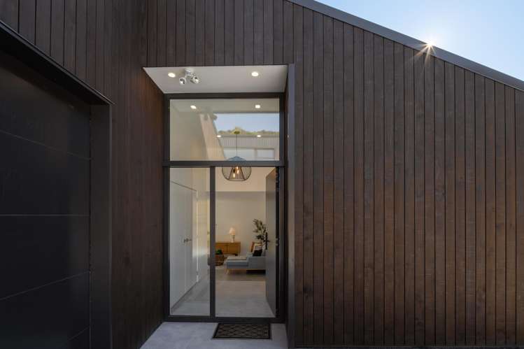 12B Russell Street Picton_12