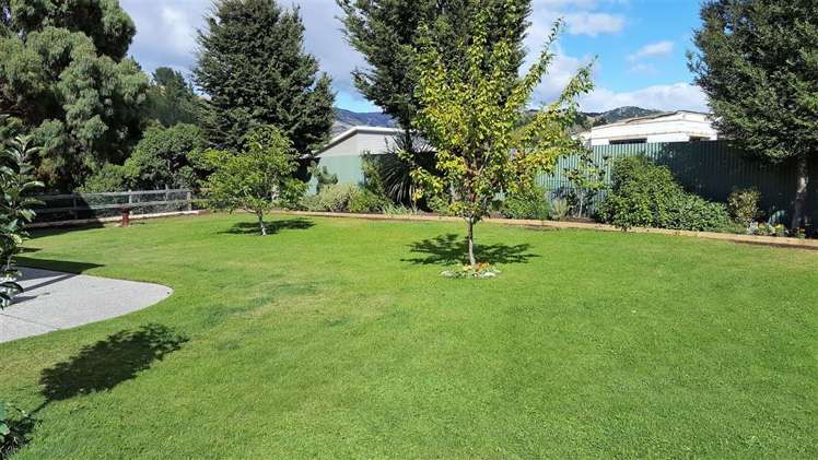 40 Hopkins Street Luggate_12