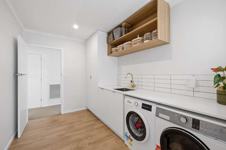 304 Mangorei Road Merrilands_13