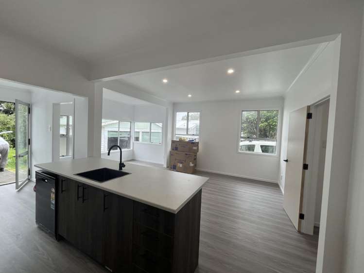 8 Wallath Road Westown_1