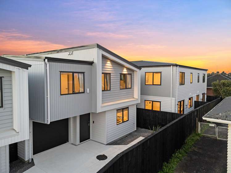 Lot 2/1 Ware Place Pakuranga Heights_28