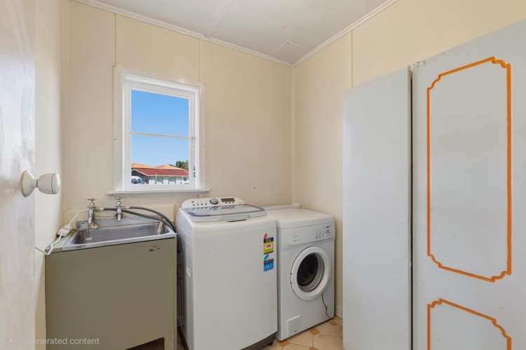 2 Ettrick Place 11139_7