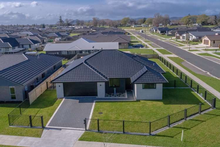 18 West Thompson Street Leamington_23