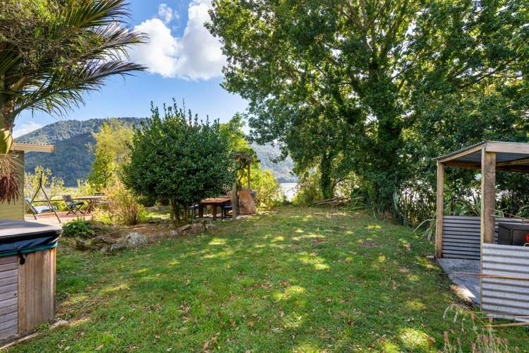 948 Queen Charlotte Drive Linkwater_39