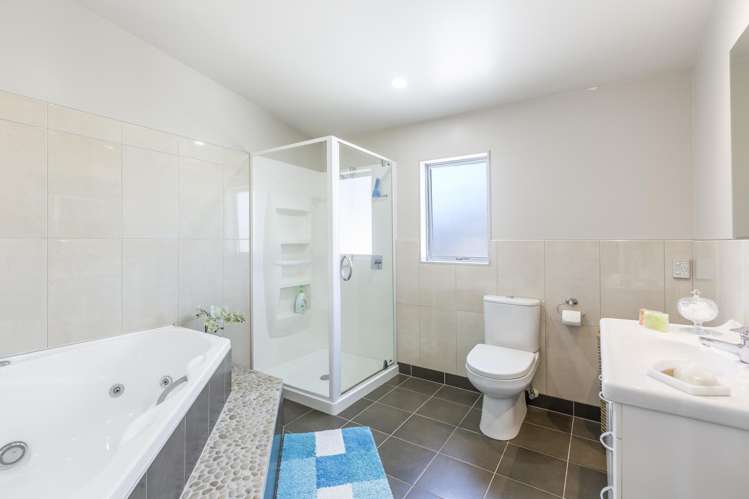 20a Glenross Drive Wattle Downs_9