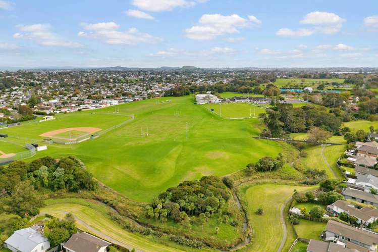 138 Cascades Road Pakuranga Heights_44