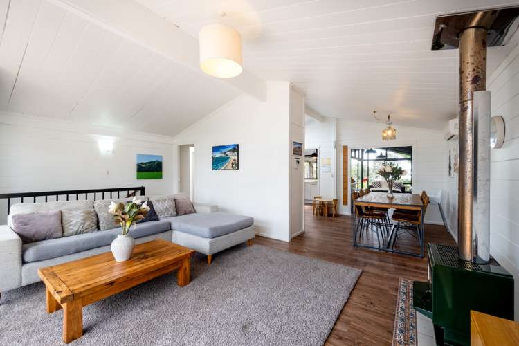 32 Riverview Road Panmure_11