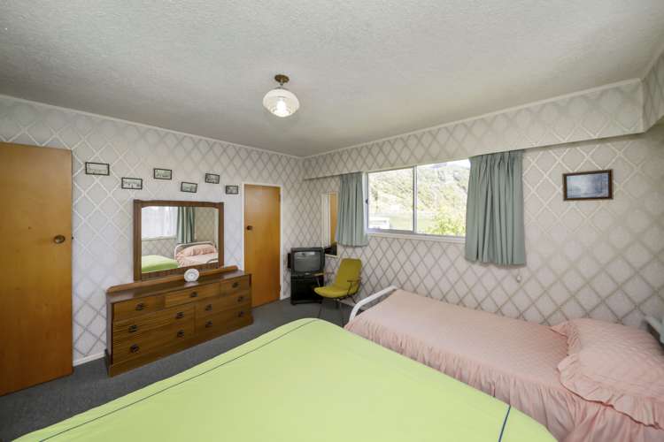 5241 State Highway 3 Mokau_9