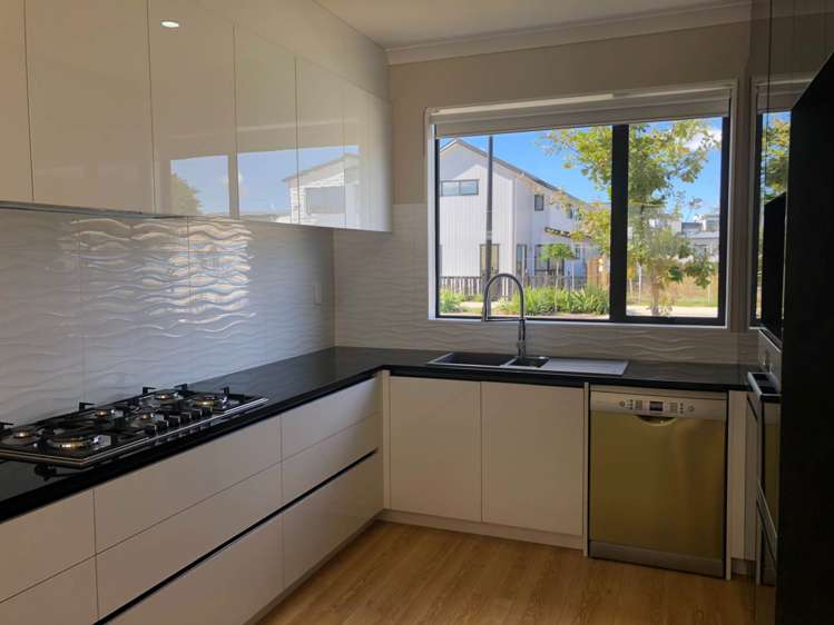 10 Greenfinch Road Hobsonville_17