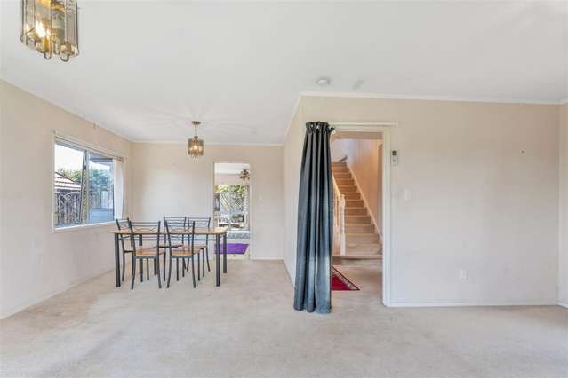 2/4 Crescent Hills Court Northpark_4