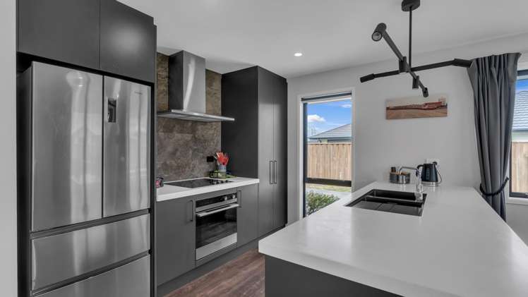 51 Tobollie Drive Rolleston_1