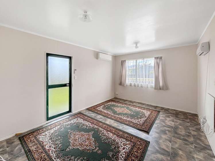 24 Bowen Street 1193_4