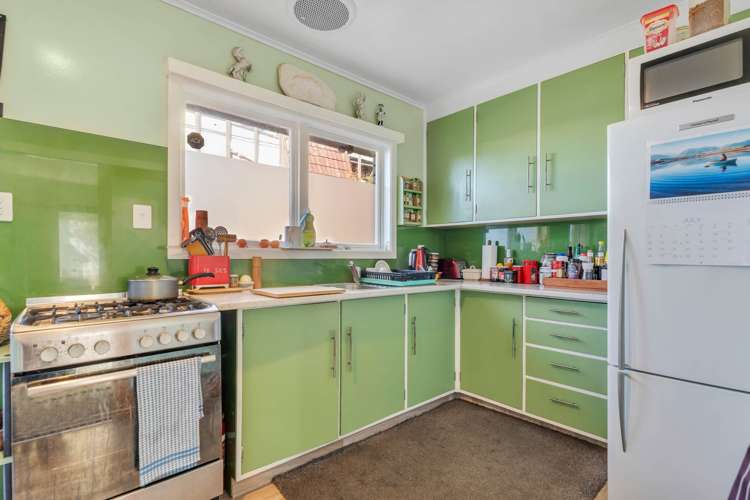 2/8 Keystone Avenue_4