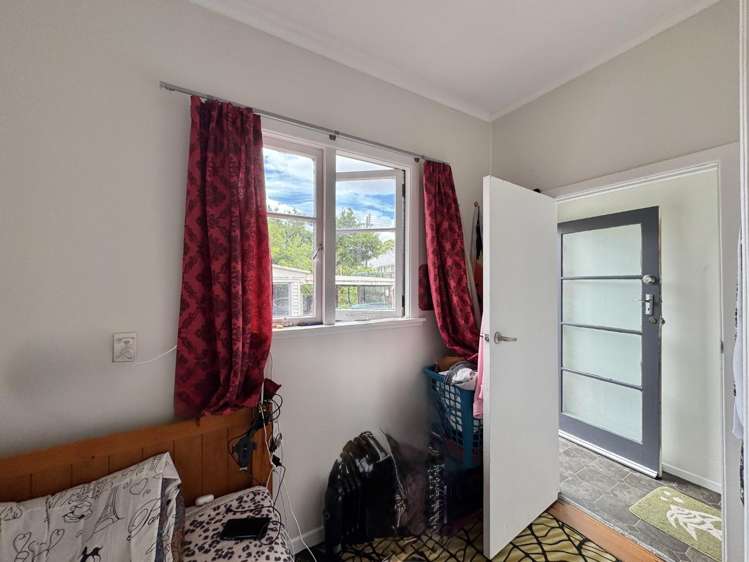 7 Marlene Avenue Te Atatu South_19