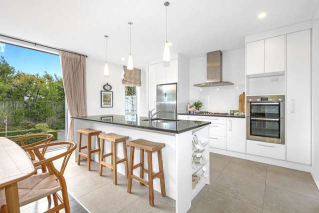 4 Chorley Place Hillsborough_1