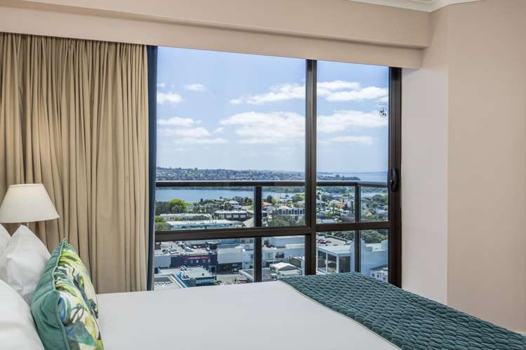 Address withheld Takapuna_7