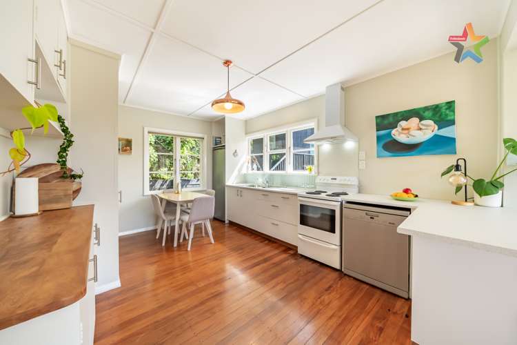 157 Miromiro Road Normandale_6