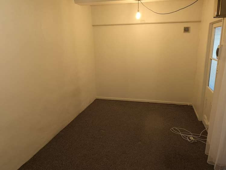 14a Captain Scott Road Glen Eden_13