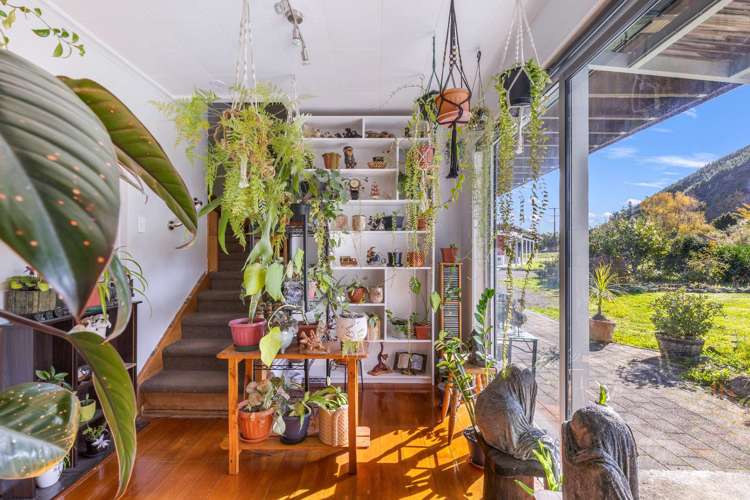 87 Pigeon Valley Road Wakefield_9