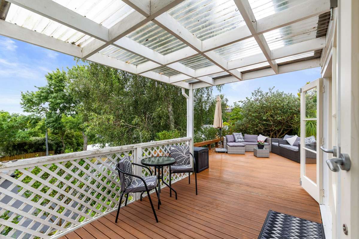 24 Sutton Crescent_2