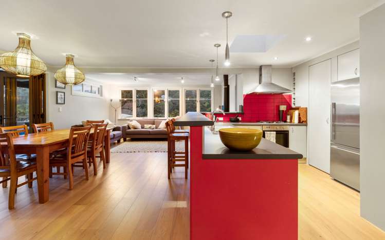 144 Victory Road Laingholm_9