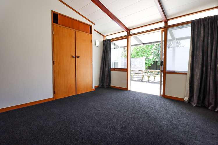 37 Guy Street Dannevirke_14