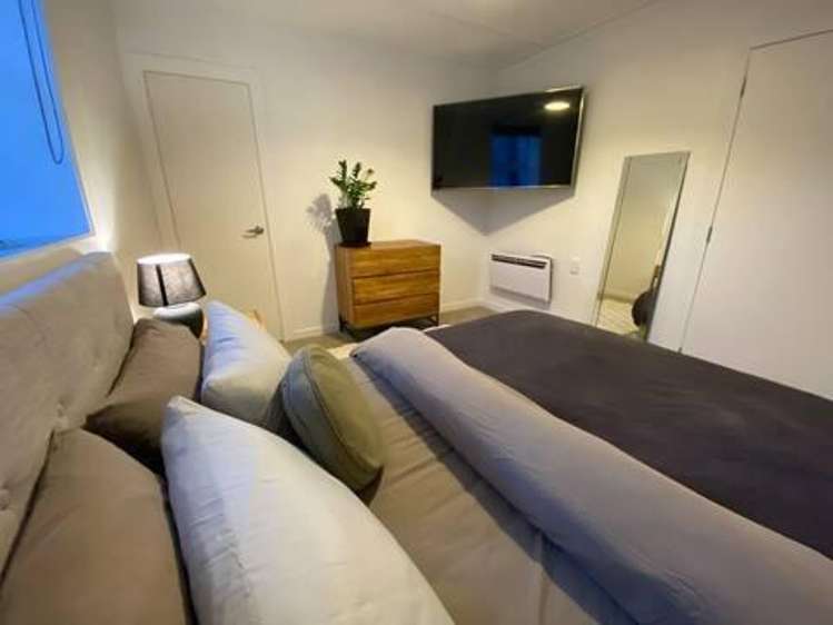 4 Outlook Road Greenhithe_14
