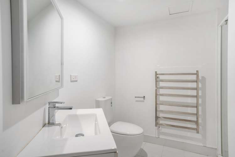 4j/6 Piwakawaka Street Eden Terrace_6