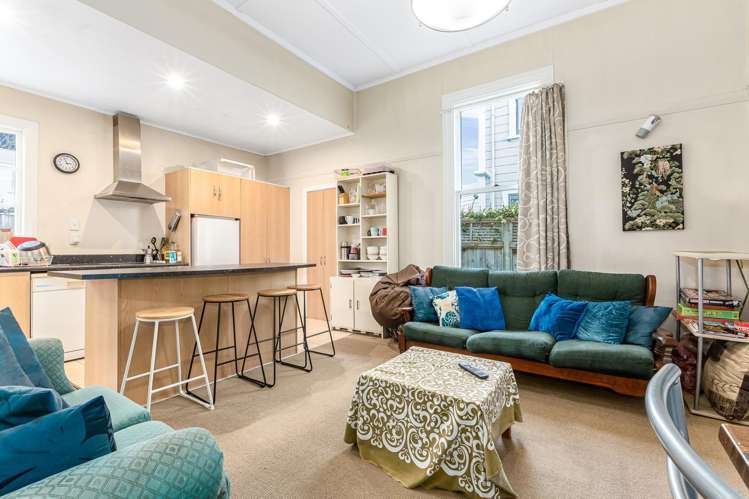 15 Porritt Avenue Mount Victoria_16