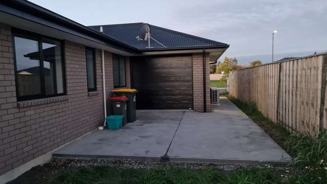 14 Orwell Way Elgin_4