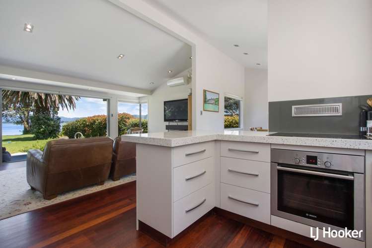 13 Waione Avenue Athenree_10