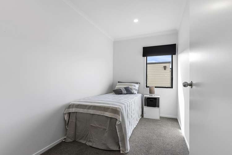 2/15 Harbour View Road Te Atatu Peninsula_11