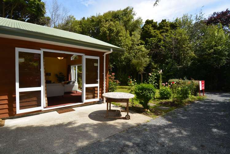 33 Rakiura Parade Otatara_1