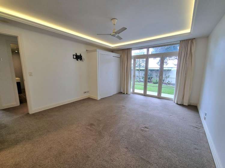 GB/8 Sidmouth Street 1616_7