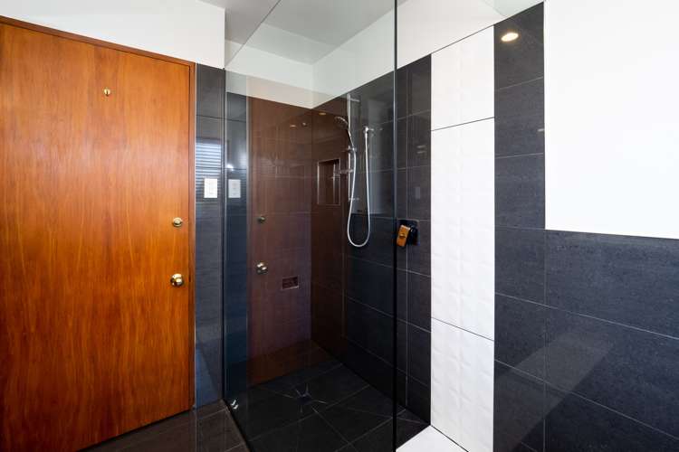 14 Kelvin Crescent Allenton_19