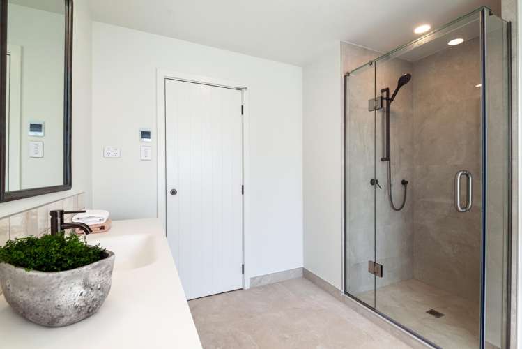 1 William Bond Street Stanley Point_23