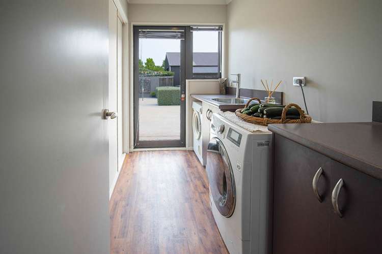 20 Saint John Street Southbridge_14