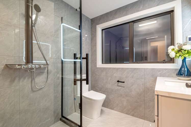 19 Manawanui Way Orewa_38