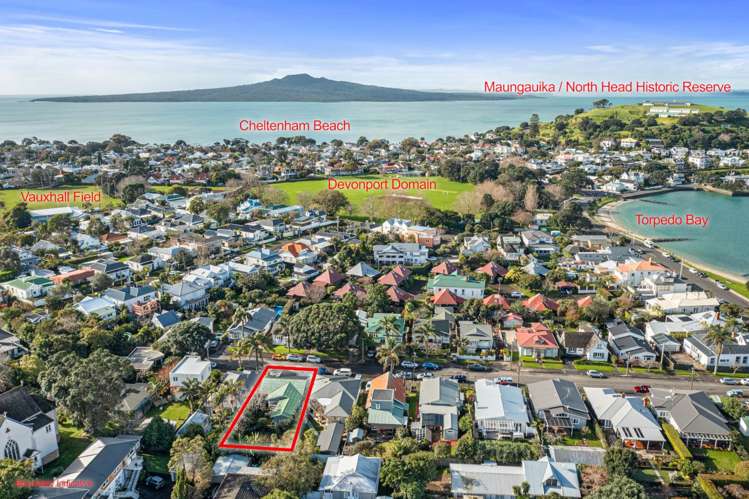 15 Duders Avenue Devonport_0