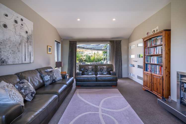 20 Boulez Mews Rolleston_11