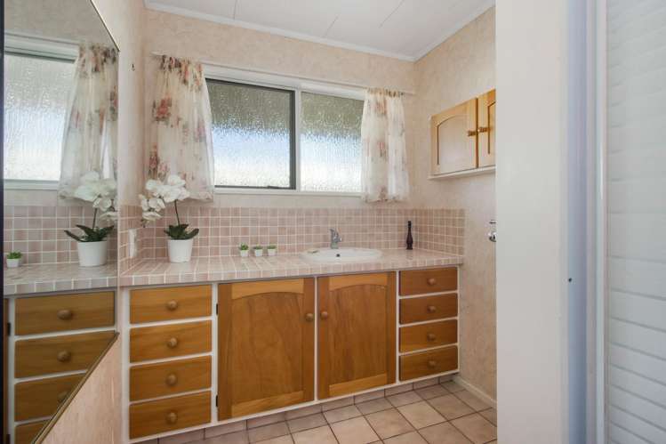 11 Heron Crescent Katikati_12