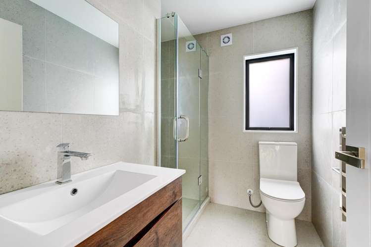 54E Parker Avenue New Lynn_11