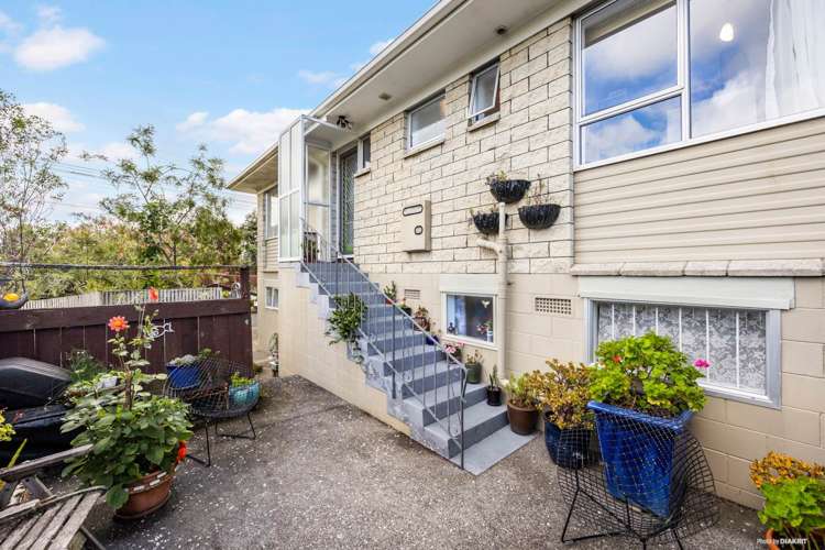 1/70 Cliff View Drive Green Bay_13