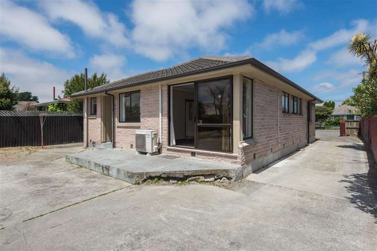 7 Joy Street Shirley_3