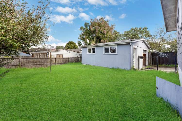 5 Astor Place Manurewa_24