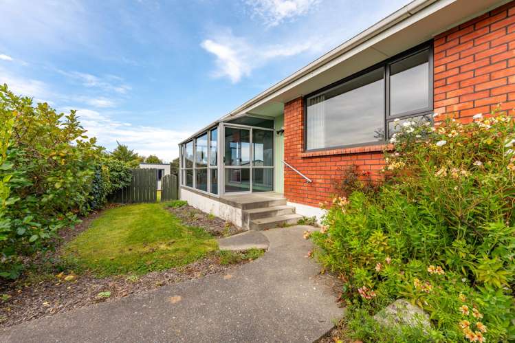 6 Aviemore Street Glenwood_13