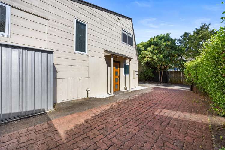 12 Tomuri Place Mount Wellington_25